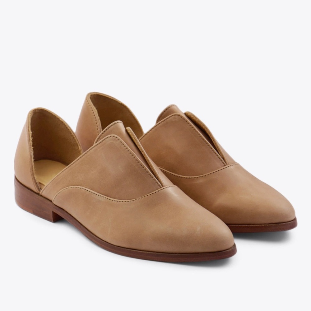 Nisolo Emma d’Orsay Oxford. Size 8. Almond.